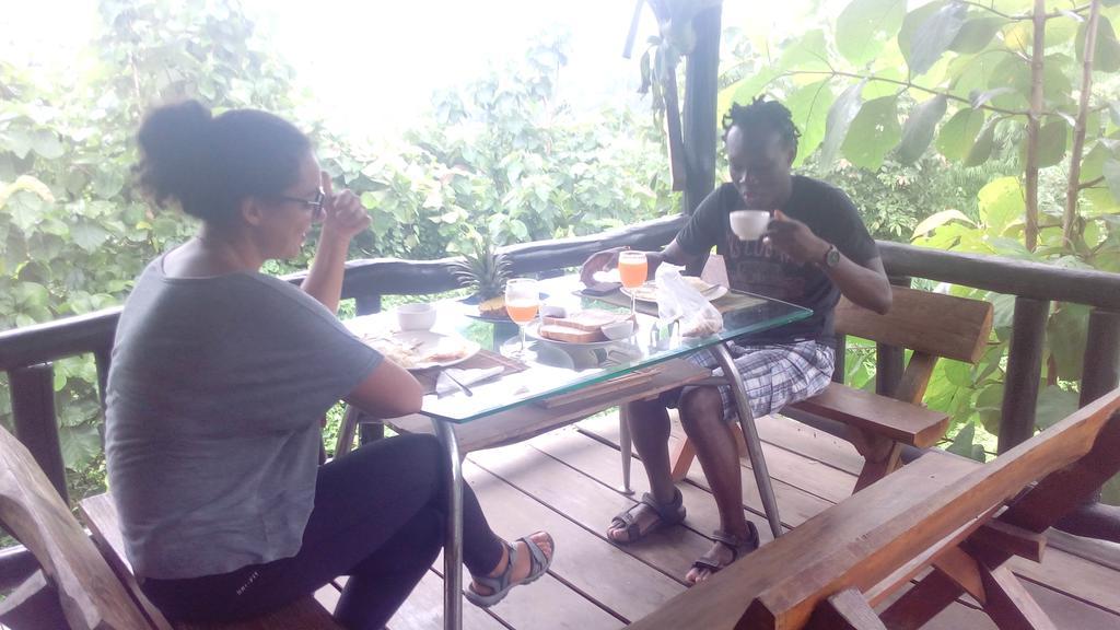The Local Story Resort Ban Mon Talaeng 외부 사진